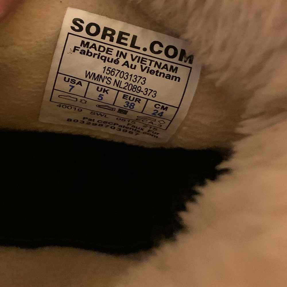 Sorel Tivoli II Suede Boots - Picture 7 of 8